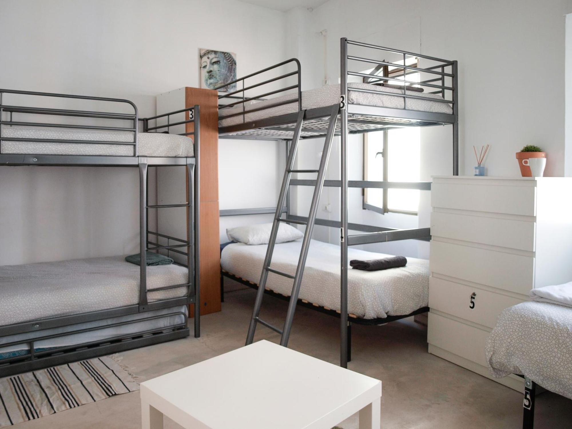 Boga Hostel Madrid Extérieur photo